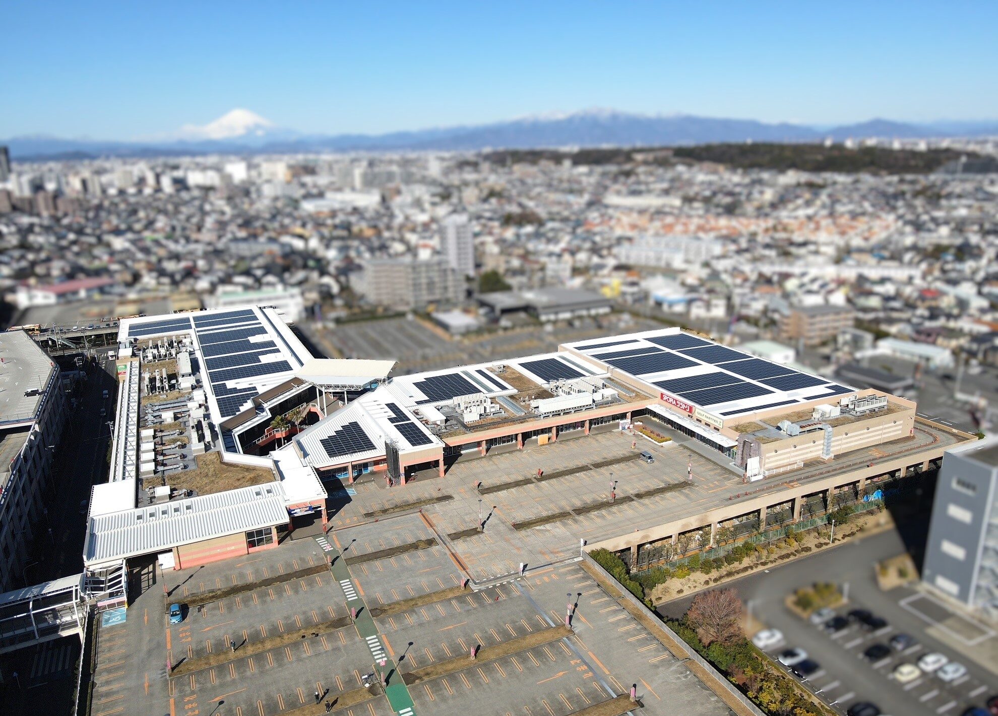 株式会社ミスターマックス・ホールディングス様 湘南藤沢ショッピングセンター（1,155kW）