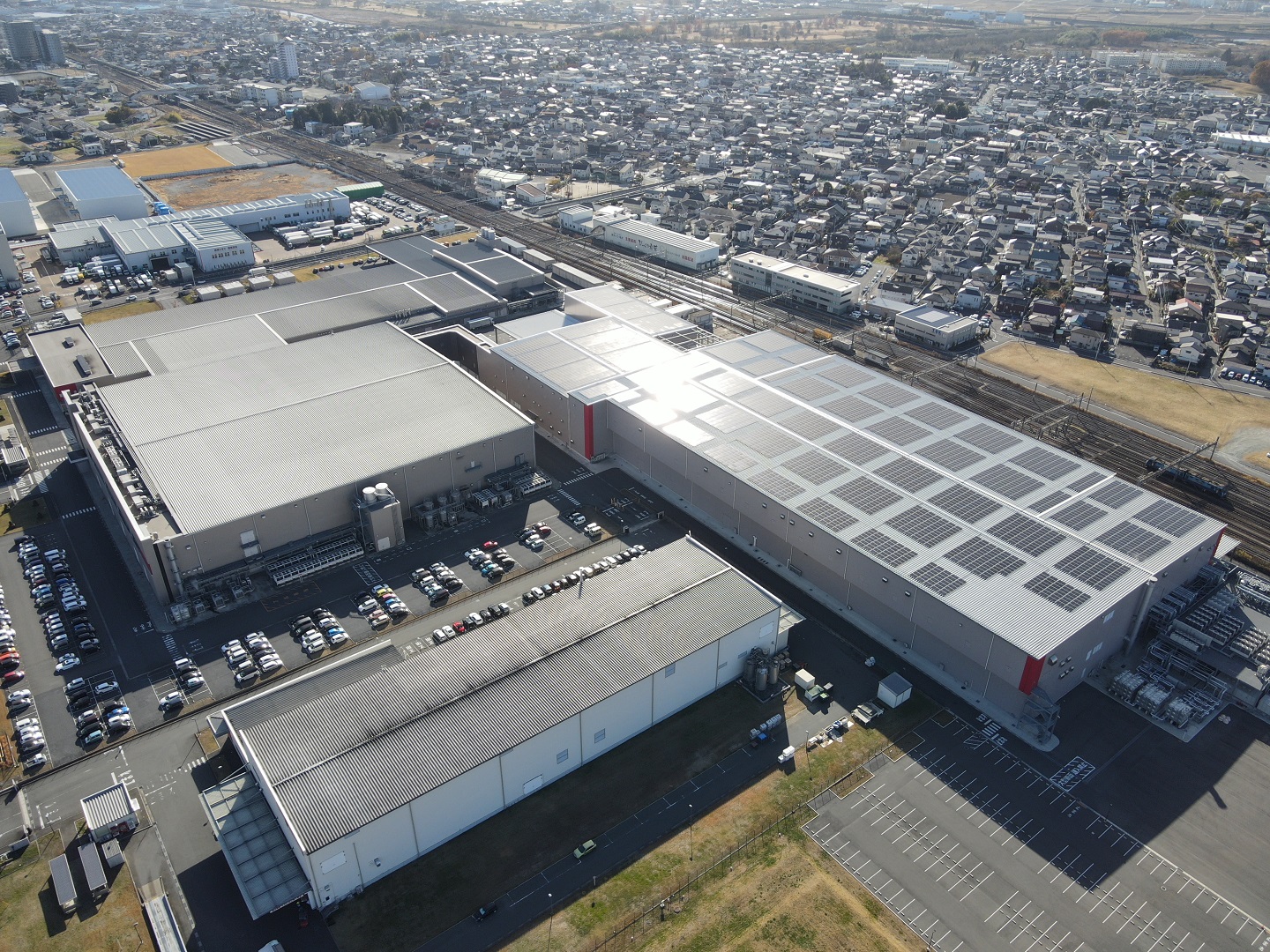 高崎森永株式会社様 製造工場（2,020kW）